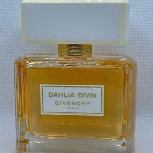 Luxury Fragrance Givenchy Paris